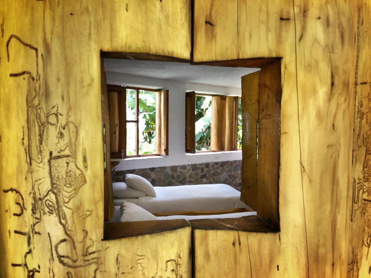 Lush Atitlan Hotell San Marcos La Laguna Rum bild